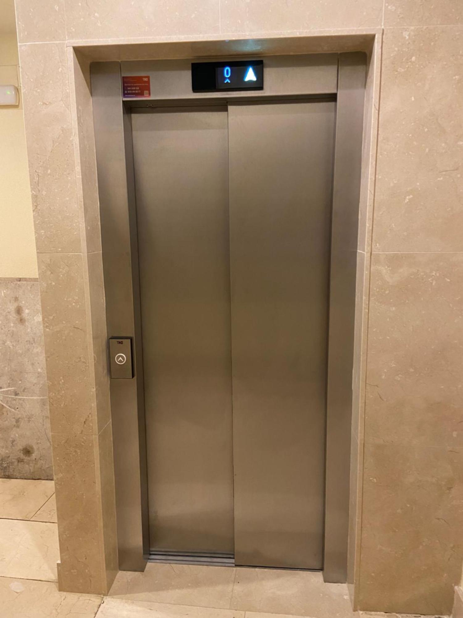 Alojamiento En Pleno Centro Con Wifi Y Aire Acondicionado 로그로노 외부 사진